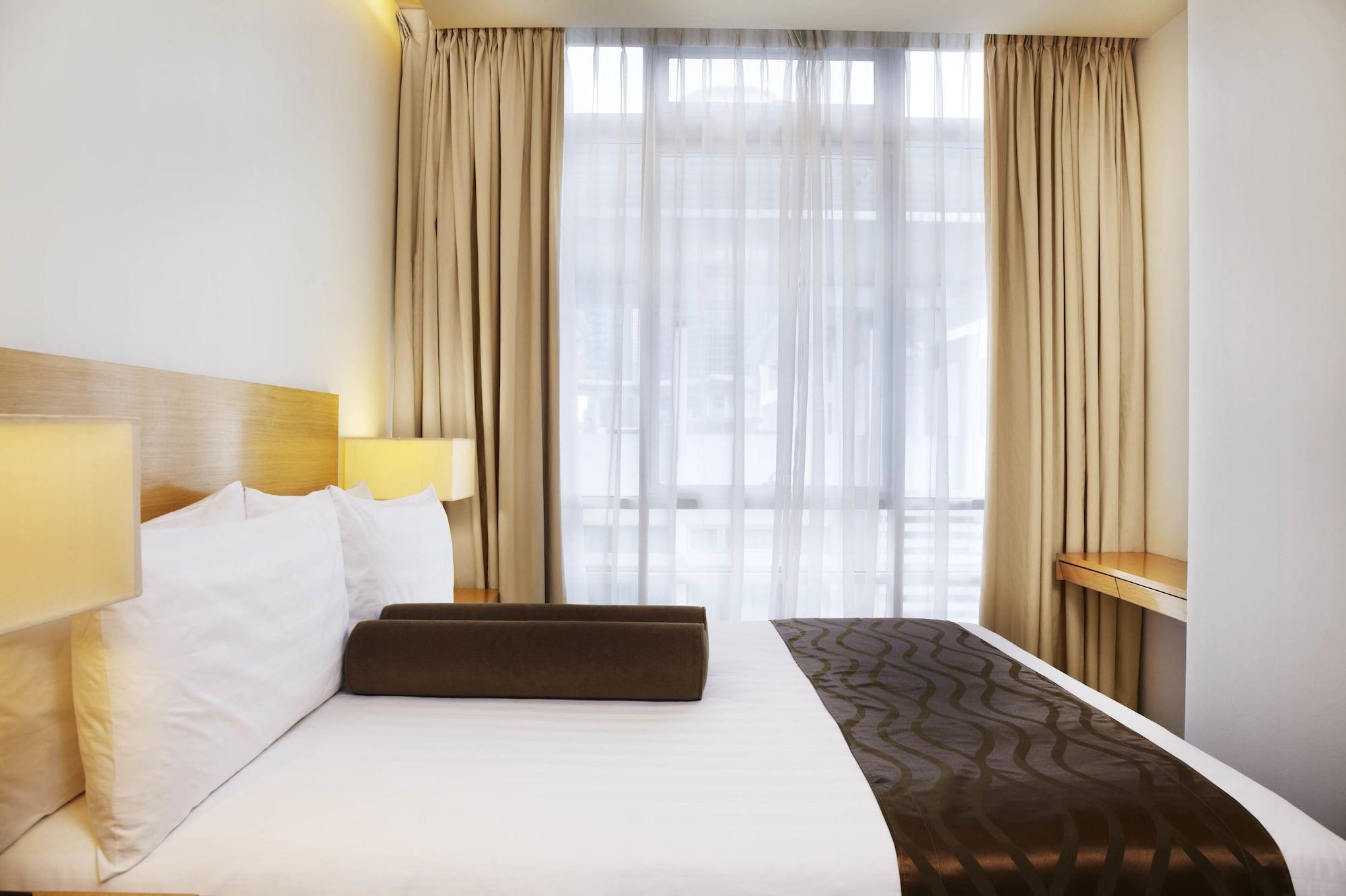 Parkroyal Serviced Suites Kuala Lumpur Exterior photo A bedroom at the hotel