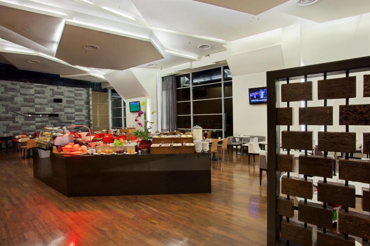 Parkroyal Serviced Suites Kuala Lumpur Exterior photo The interior of the restaurant