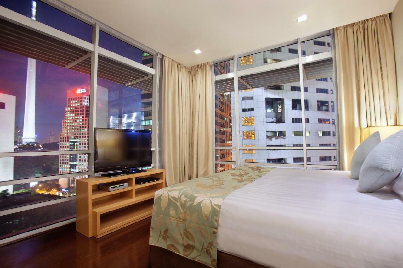 Parkroyal Serviced Suites Kuala Lumpur Exterior photo A bedroom at the hotel